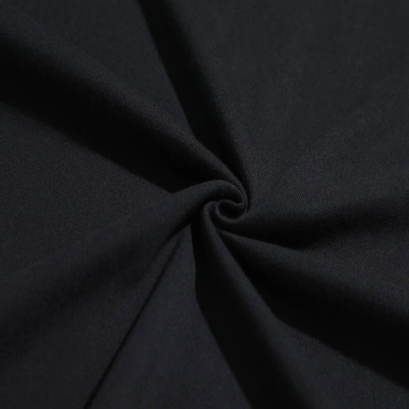 Brand new and unopened Naoya I - Streetwear Brand Designs incelemesi ve fiyatı